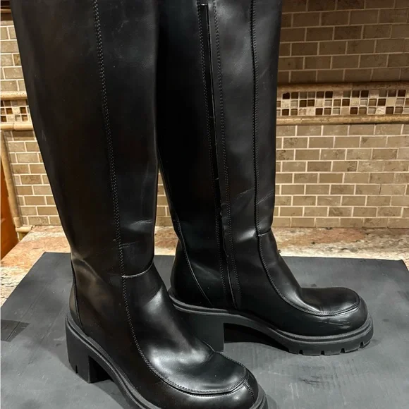 ZARA HIGH BOOTS WITH LUG SOLE BLACK 3049/410Women’s EU40/US9 BLOGGERS FAV - Picture 5 of 9